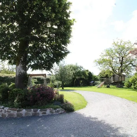 Avec Piscine Chauffee, Jardin Et Parking Prive Aux Portes Des Merveilles Medievales. - Fr-1-742-556 *