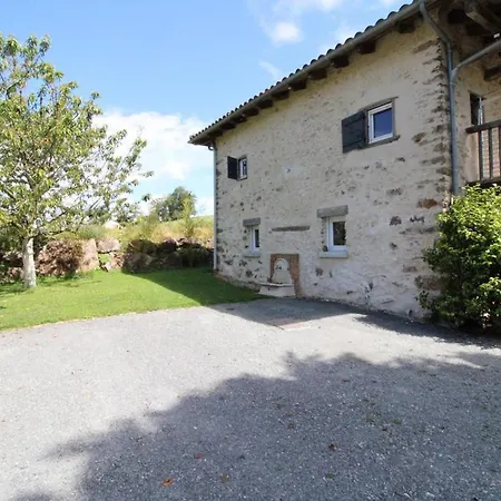 Avec Piscine Chauffee, Jardin Et Parking Prive Aux Portes Des Merveilles Medievales. - Fr-1-742-556 Saint-Étienne-de-Maurs